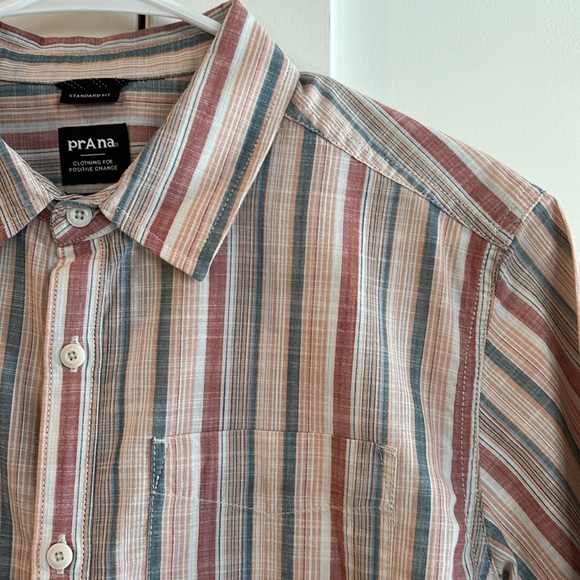 PrAna short sleeved striped shirt - men's size S - Picture 2 of 9